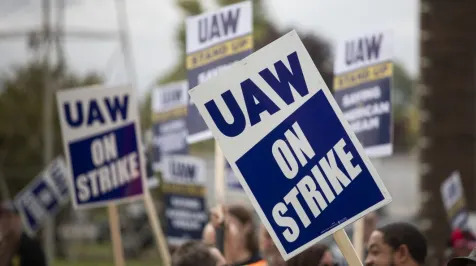 <h6><u>GM's labor deal with UAW union on verge of ratification</u></h6>